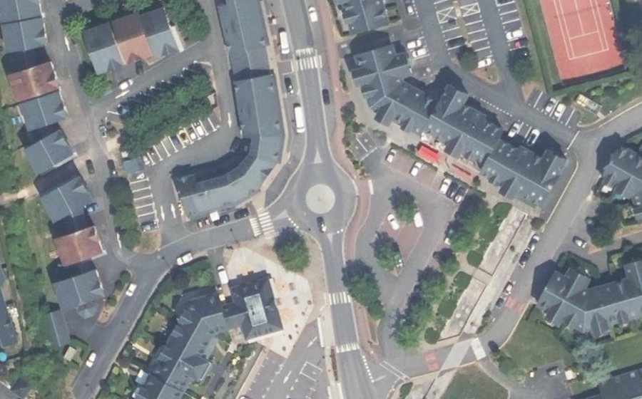 Vue aérienne du Mini-giratoire n°2386314435