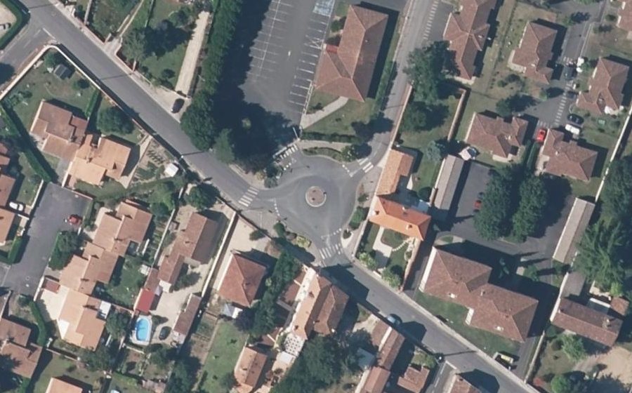 Vue aérienne du Mini-giratoire n°2389179607