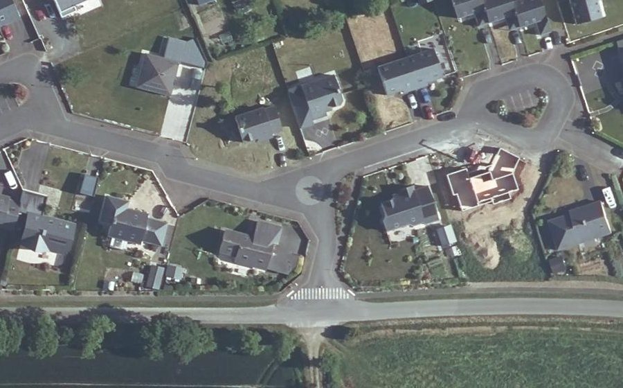 Vue aérienne du Mini-giratoire n°2390303229