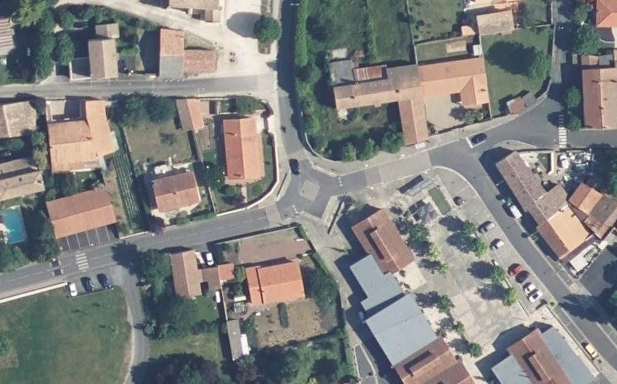Vue aérienne du Mini-giratoire n°2398810613