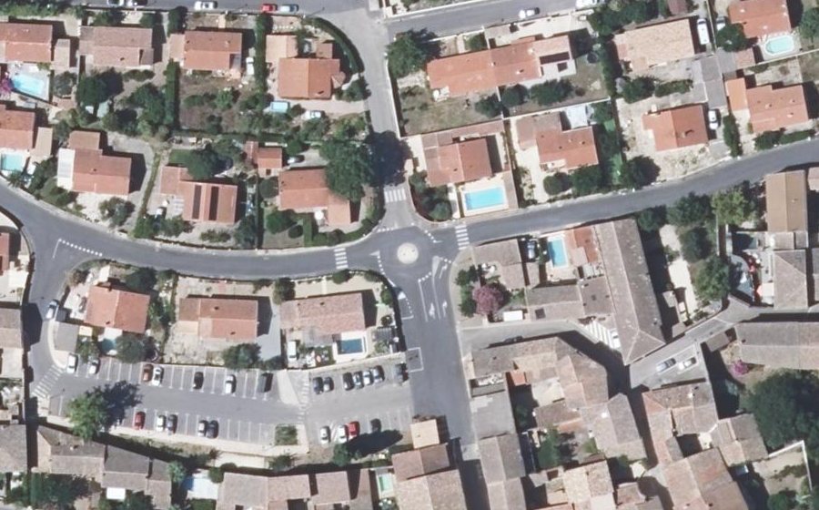Vue aérienne du Mini-giratoire n°2400969351