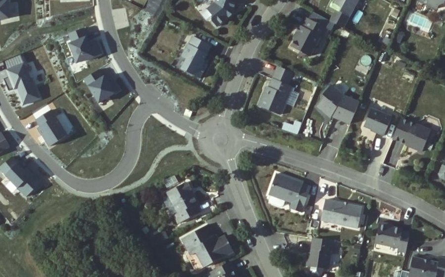 Vue aérienne du Mini-giratoire n°2403439297
