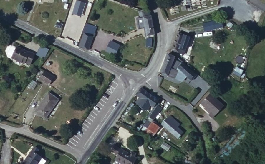 Vue aérienne du Mini-giratoire n°2409617644