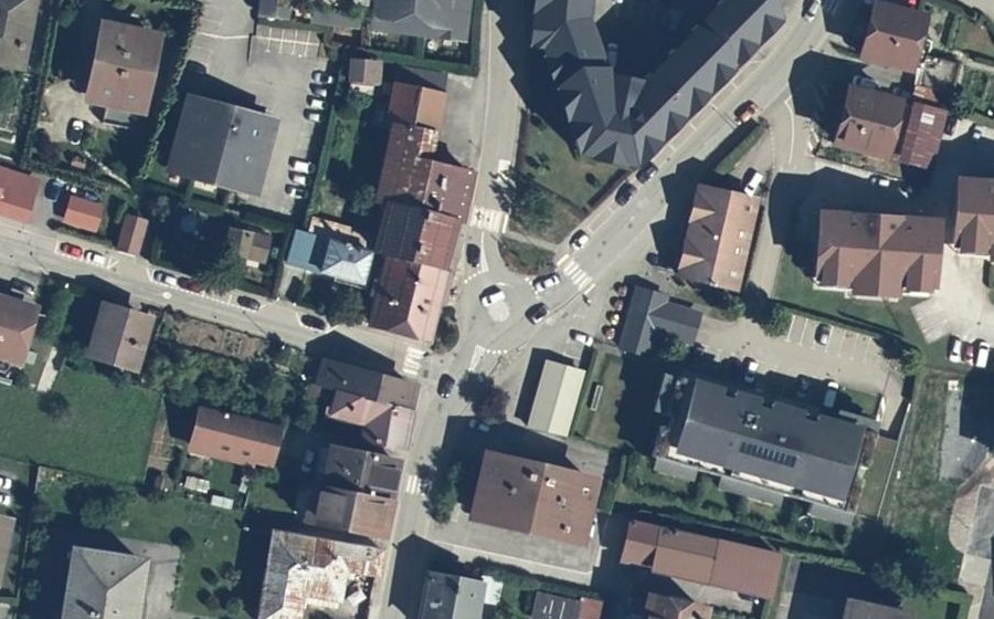 Vue aérienne du Mini-giratoire n°2431345133