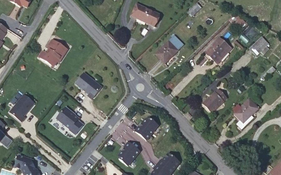 Vue aérienne du Mini-giratoire n°2432059219