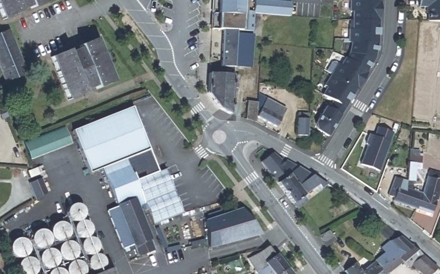 Vue aérienne du Mini-giratoire n°2437341603