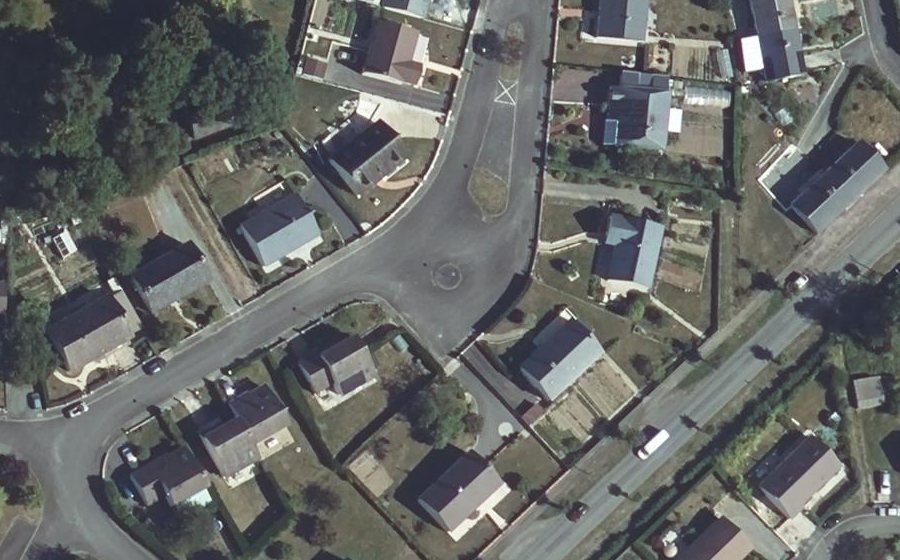 Vue aérienne du Mini-giratoire n°2444381602
