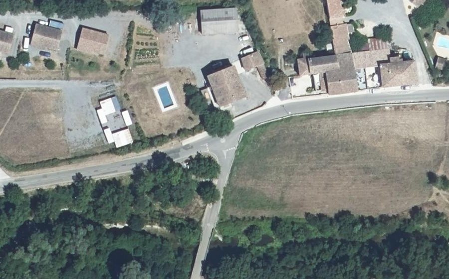 Vue aérienne du Mini-giratoire n°2447111881