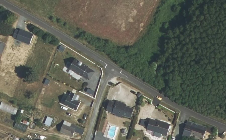 Vue aérienne du Mini-giratoire n°2451154823