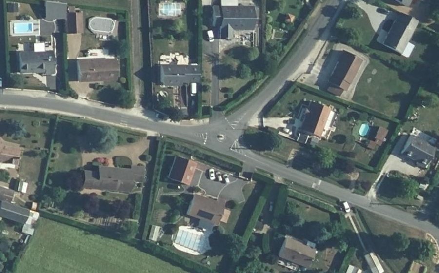 Vue aérienne du Mini-giratoire n°2457171704