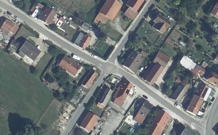 Vue aérienne du Mini-giratoire n°2465158501