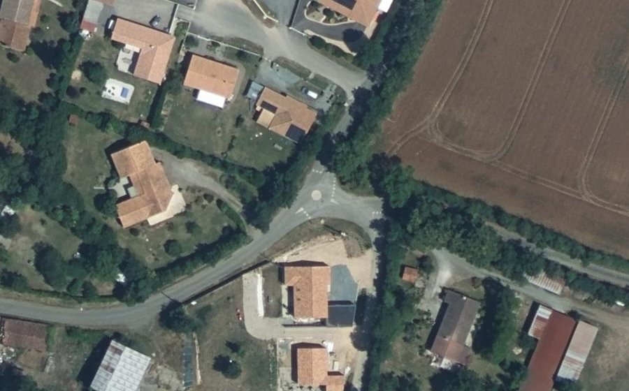 Vue aérienne du Mini-giratoire n°2475814603