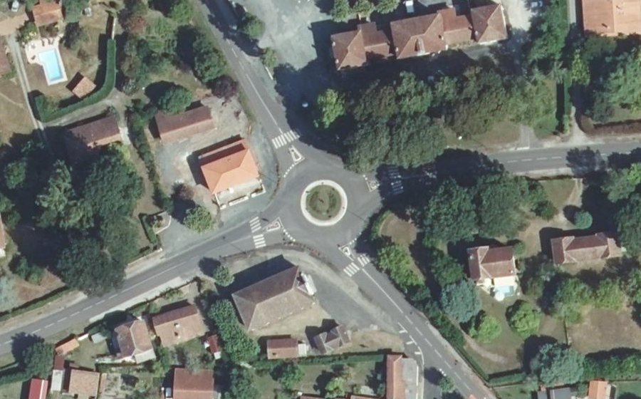 Vue aérienne du Rond-Point des Jacquaires