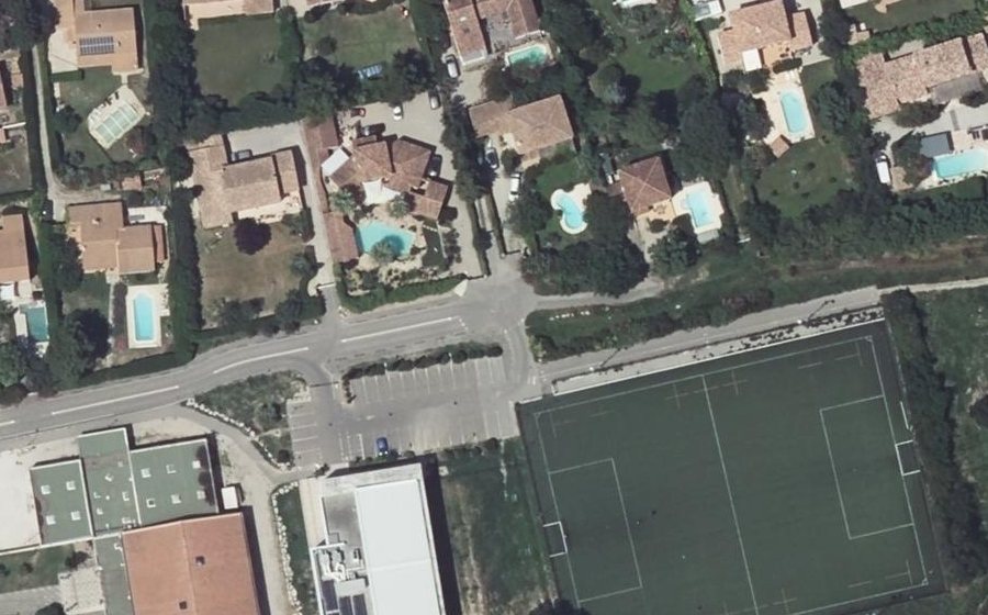 Vue aérienne du Mini-giratoire n°2482617002