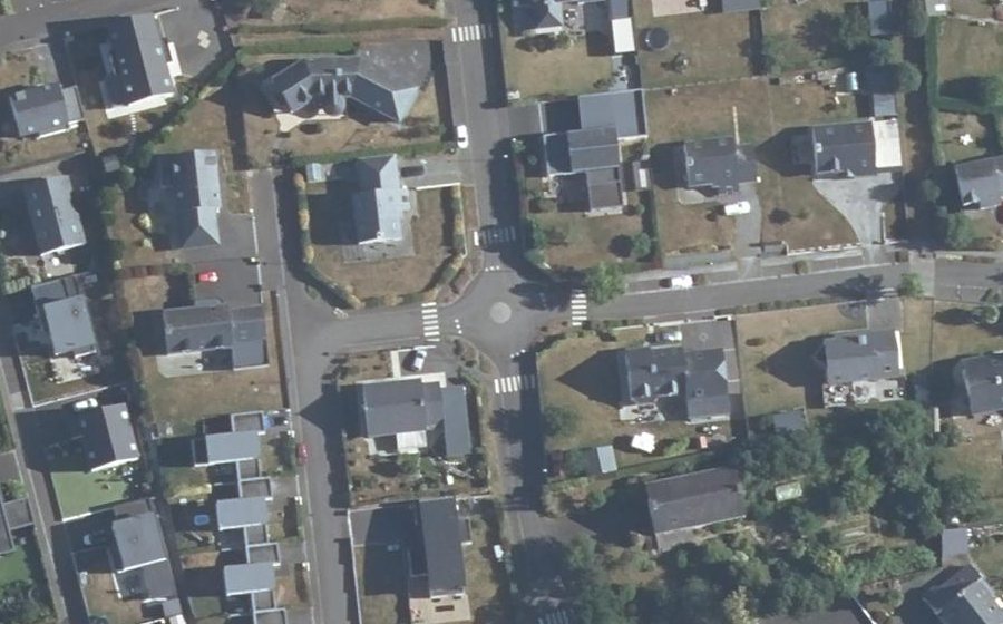 Vue aérienne du Mini-giratoire n°2496007809