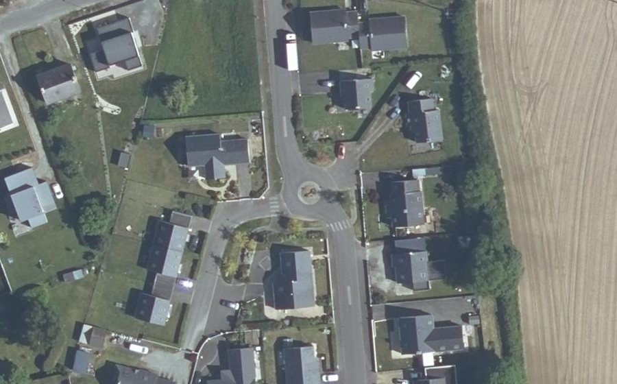Vue aérienne du Mini-giratoire n°2510808117