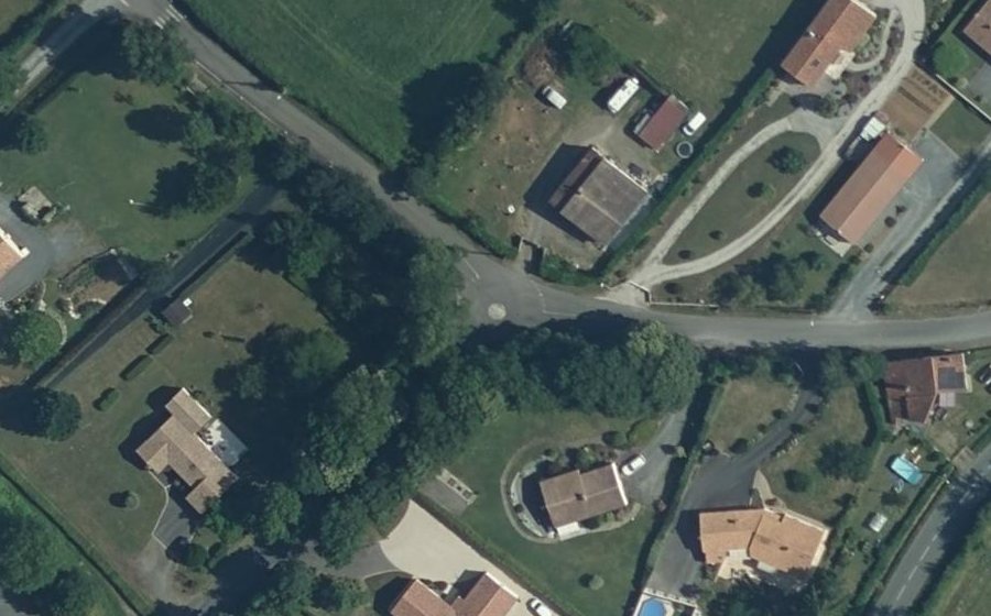 Vue aérienne du Mini-giratoire n°2527177776