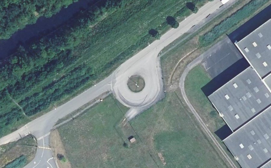 Vue aérienne du Mini-giratoire n°2528937847