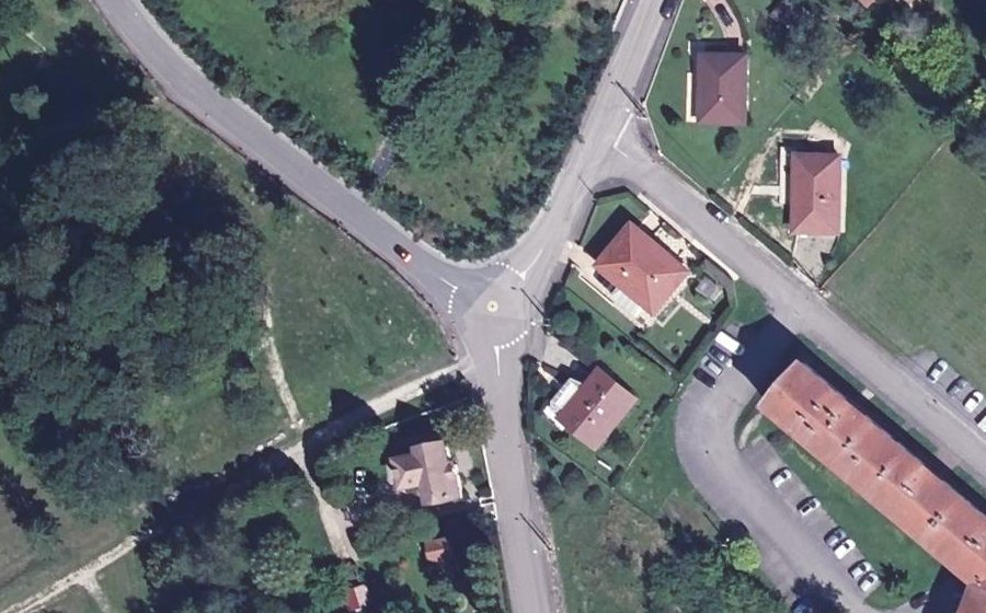 Vue aérienne du Mini-giratoire n°2546963993