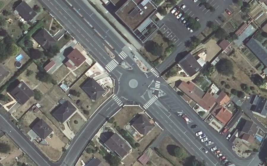Vue aérienne du Mini-giratoire n°2547231330