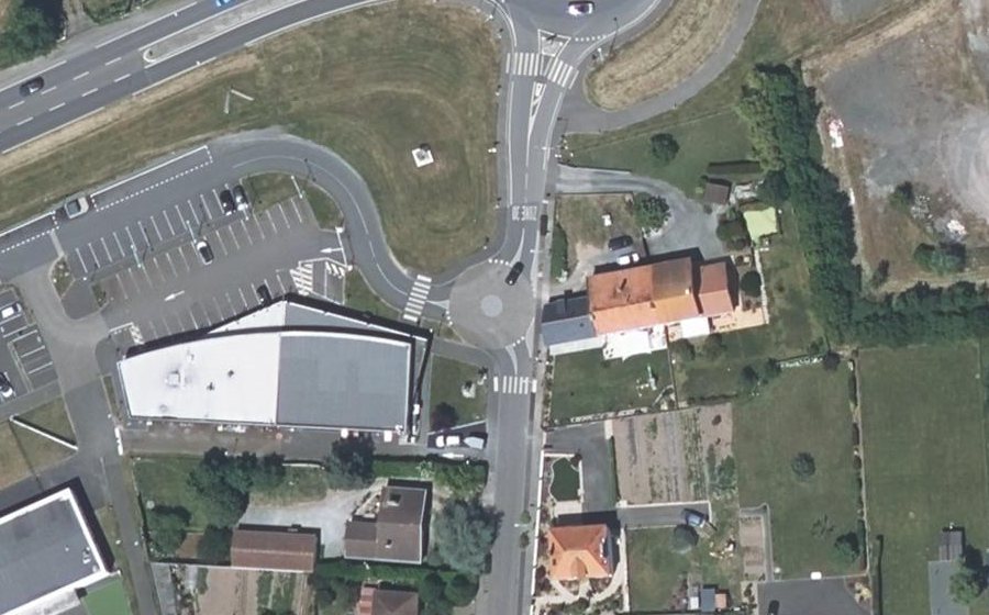 Vue aérienne du Mini-giratoire n°2571432222