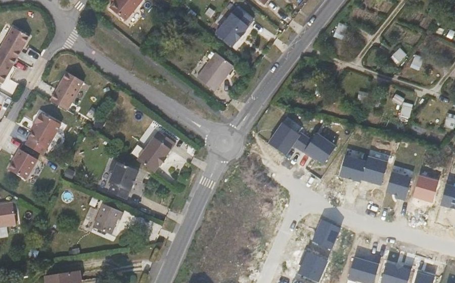 Vue aérienne du Mini-giratoire n°2582257782