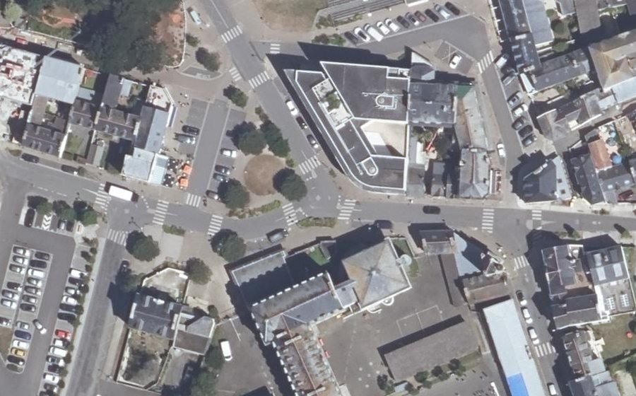 Vue aérienne du Mini-giratoire n°2594241873