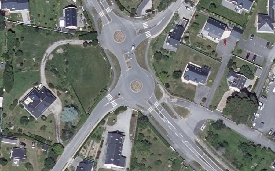 Vue aérienne du Rond-point anonyme n°1026091233