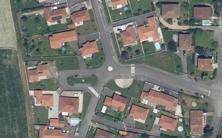 Vue aérienne du Mini-giratoire n°2612400274