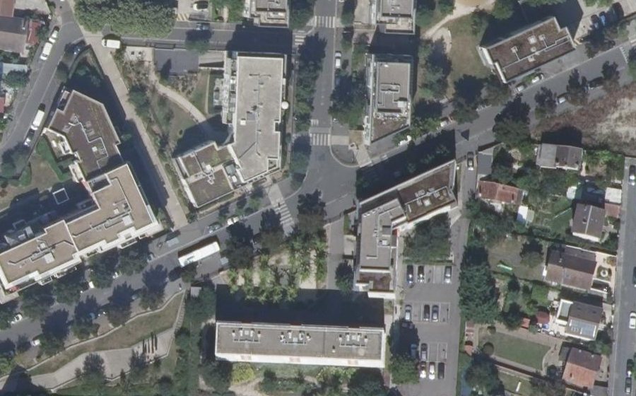 Vue aérienne du Mini-giratoire n°2612693812