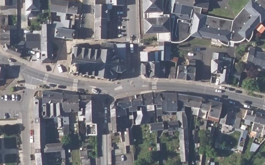 Vue aérienne du Mini-giratoire n°2622064489
