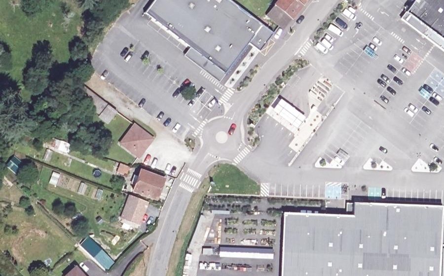 Vue aérienne du Mini-giratoire n°2647650309