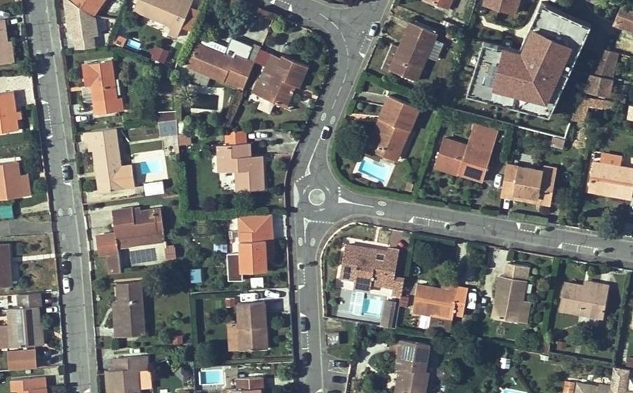 Vue aérienne du Mini-giratoire n°2649606178