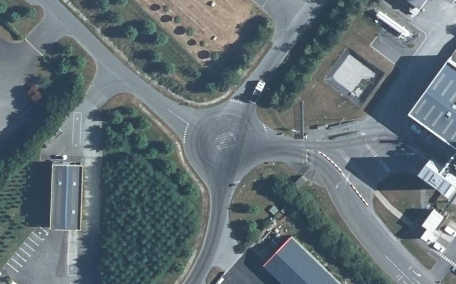 Vue aérienne du Mini-giratoire n°2670303422