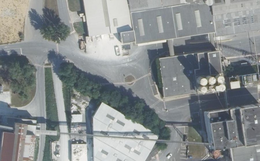 Vue aérienne du Mini-giratoire n°2677236347