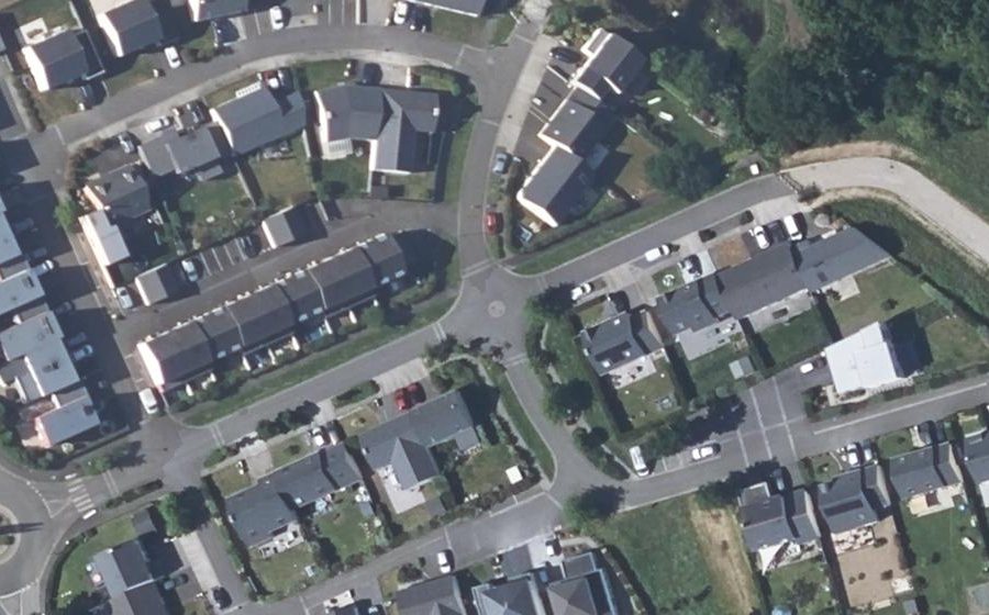 Vue aérienne du Mini-giratoire n°2696055689