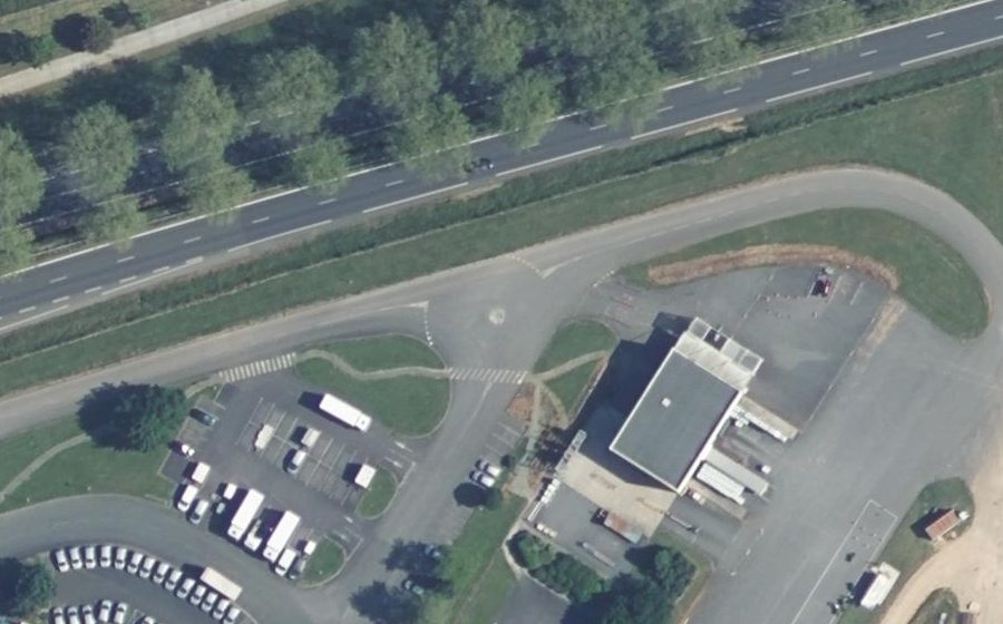 Vue aérienne du Mini-giratoire n°2702508905