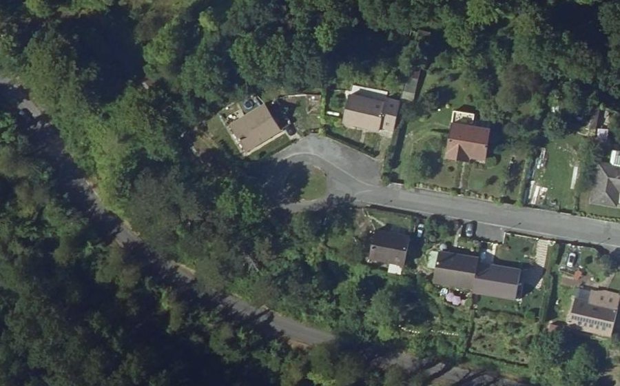 Vue aérienne du Rond-point anonyme n°102765028