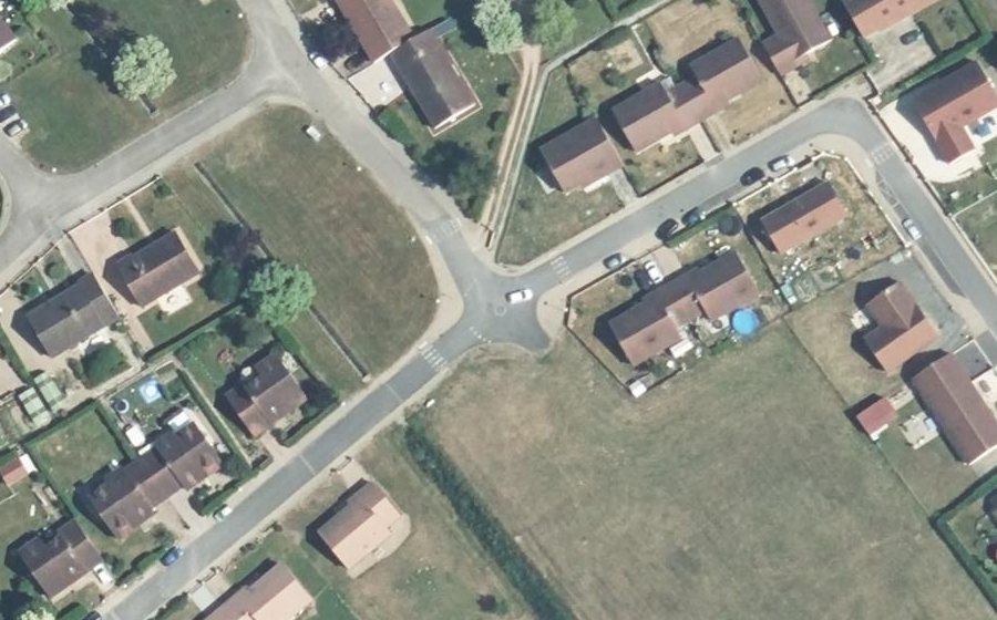 Vue aérienne du Mini-giratoire n°2816157612