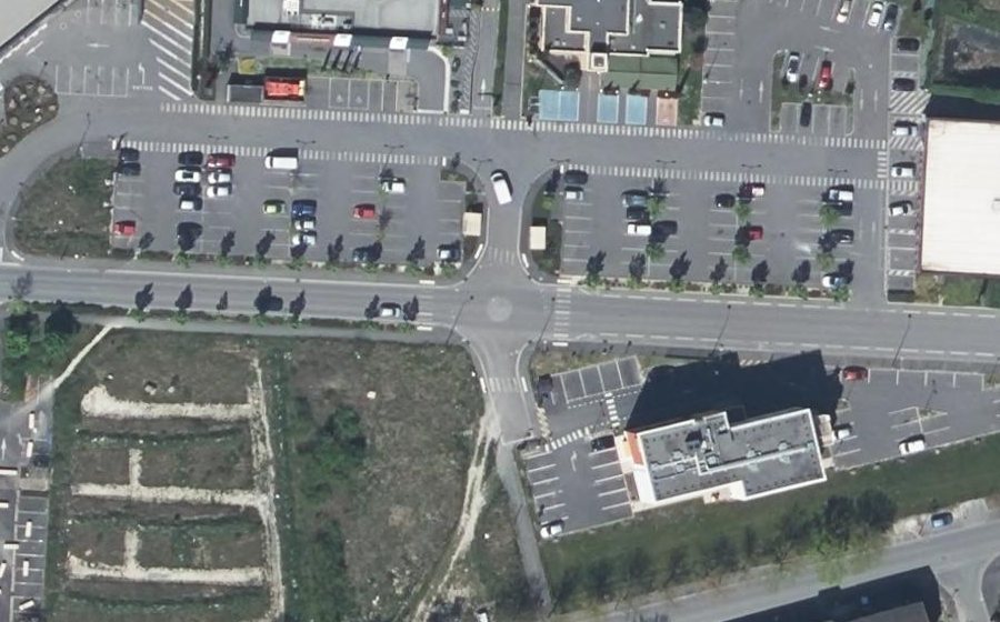 Vue aérienne du Mini-giratoire n°2841527224