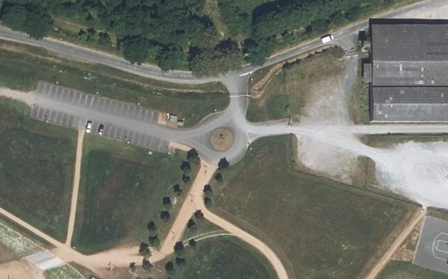 Vue aérienne du Mini-giratoire n°2902410343