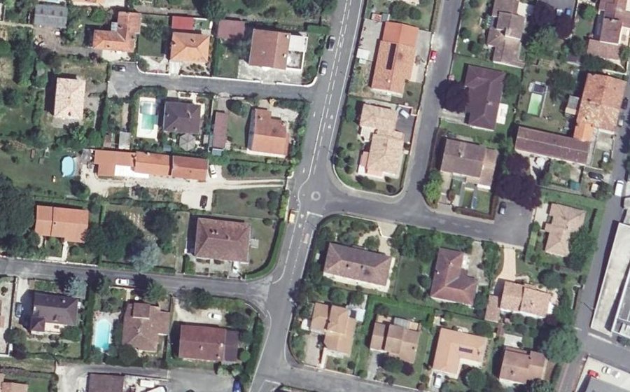 Vue aérienne du Mini-giratoire n°2927541716