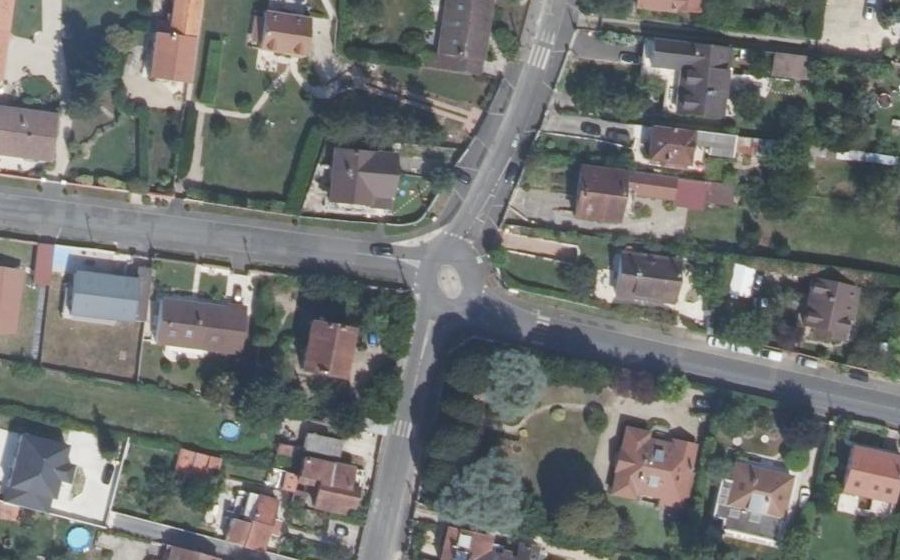Vue aérienne du Mini-giratoire n°3120509530