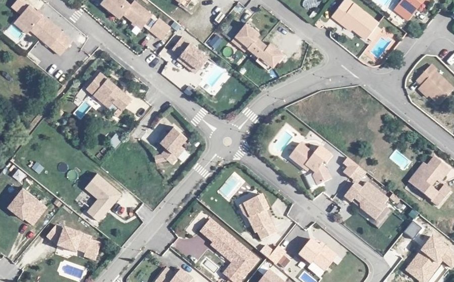 Vue aérienne du Mini-giratoire n°3137575913