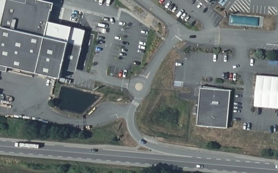 Vue aérienne du Mini-giratoire n°3184275373