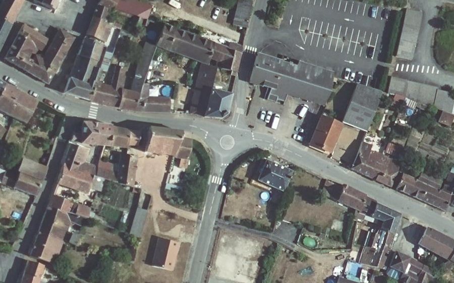Vue aérienne du Mini-giratoire n°3196313369