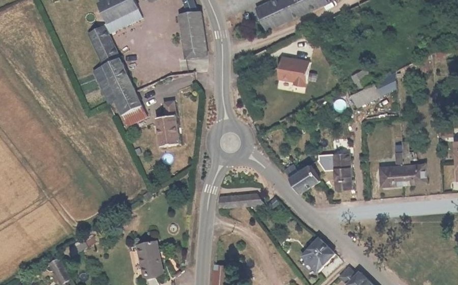 Vue aérienne du Mini-giratoire n°3208432904
