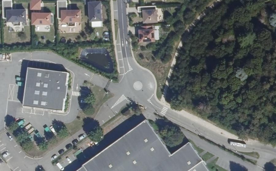 Vue aérienne du Mini-giratoire n°3225598795