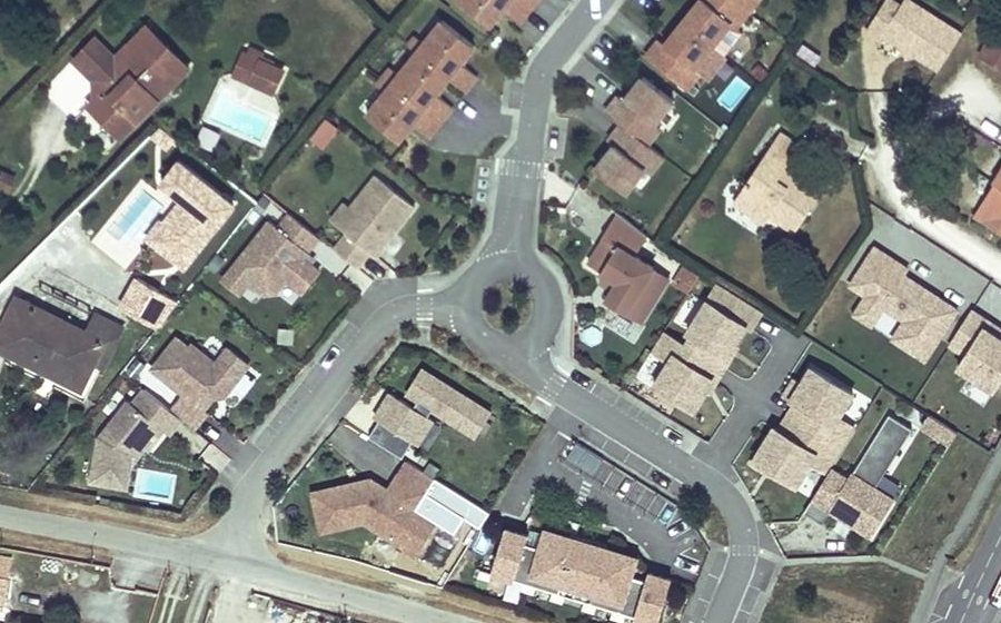 Vue aérienne du Mini-giratoire n°3234890318