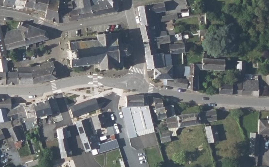 Vue aérienne du Mini-giratoire n°3240228056